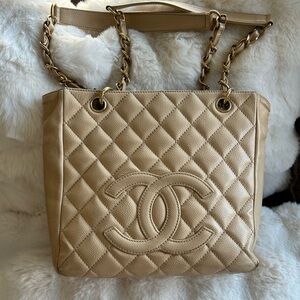 Chanel Caviar Petite Shopping Tote